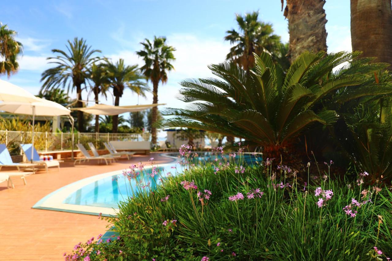 Smeraldo & 4* San Benedetto del Tronto