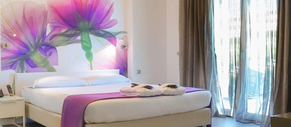 Hotel Smeraldo & San Benedetto del Tronto