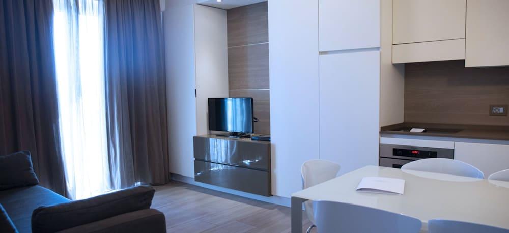 Smeraldo & Hotel 4*